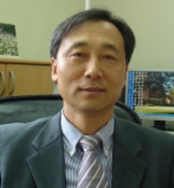 교수 사진